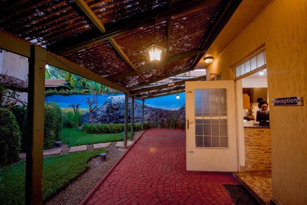 Crest Safari Lodge image 7